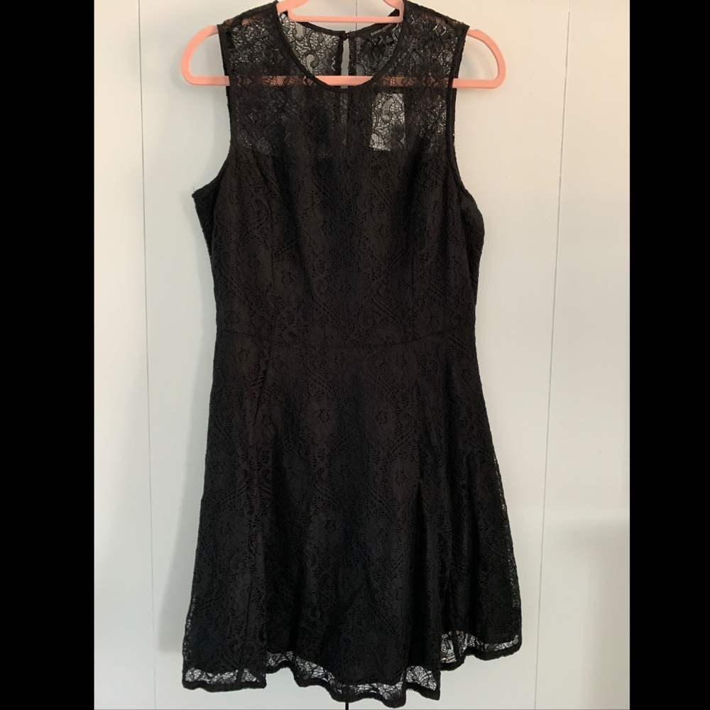 New Banana Republic black lace dress